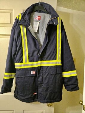 Big Bill FR High-Visibility Men's Navy Raincoat with Reflective Stripes Workwear